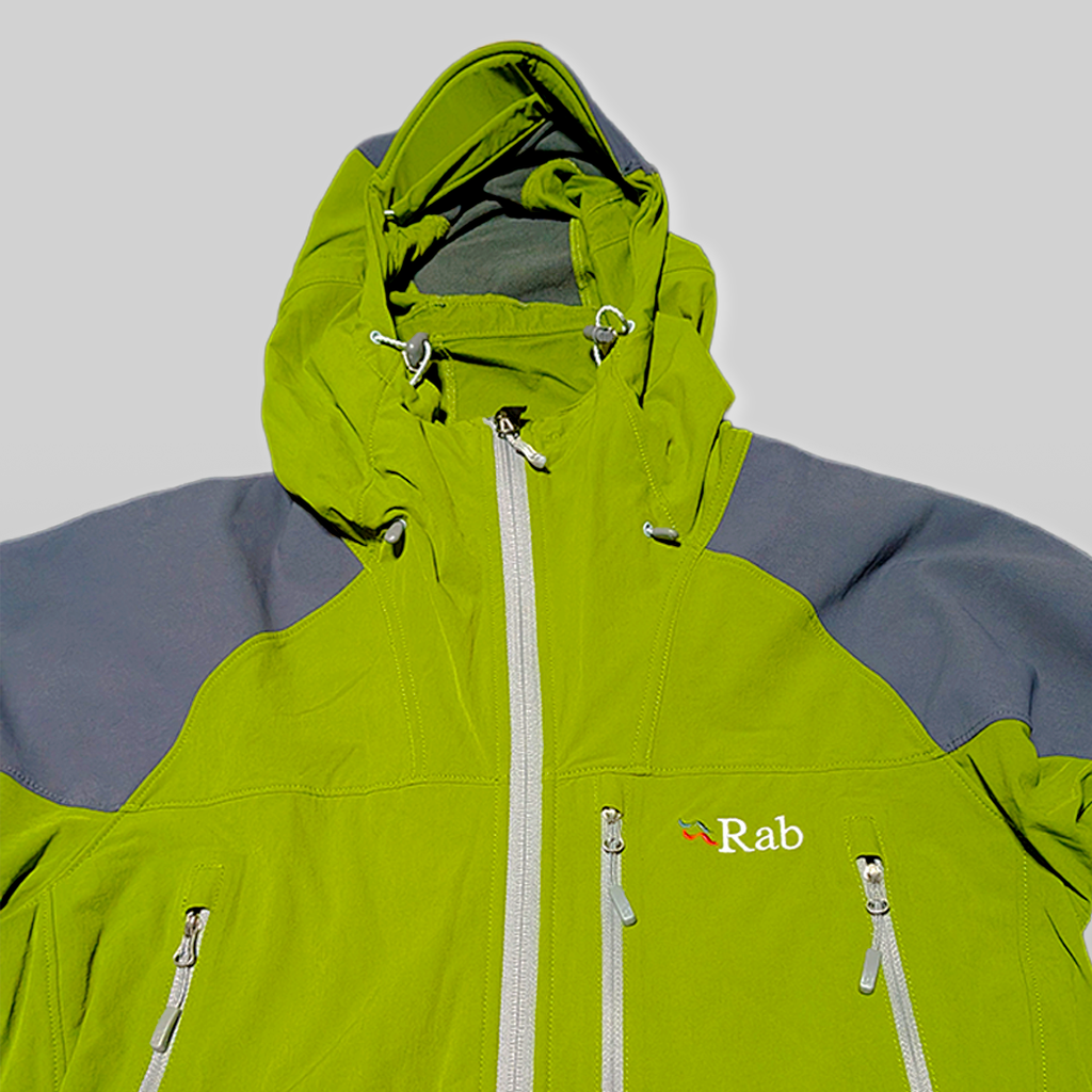 Rab（ラブ）  Exodus Jacket（エクソダス ジャケット）／グリーン × チャコールグレー