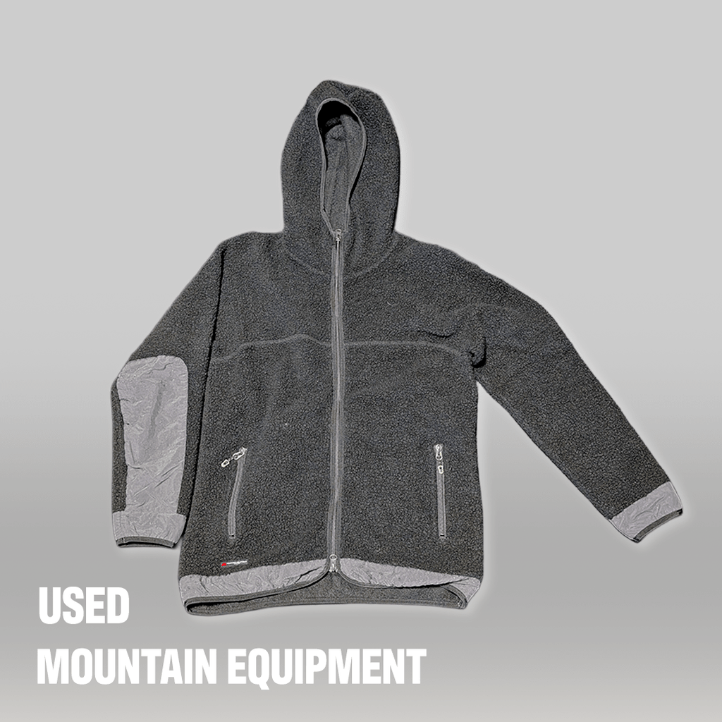 MOUNTAIN EQUIPMENT（マウンテンイクイップメント） ボアフリース フーディジャケット／ブラック × グレー補強パネル - ALBUM RICE